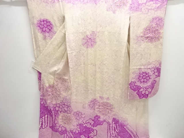 JAPANESE KIMONO / ANTIQUE FURISODE / SILK / EMBROIDERY / ALL SHIBORI / KIKU